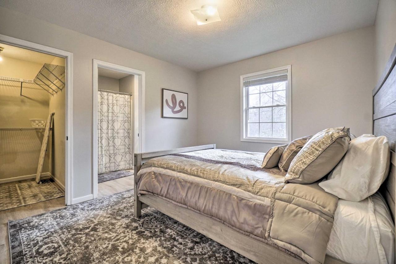 Renovated With Pond And Fire Pit