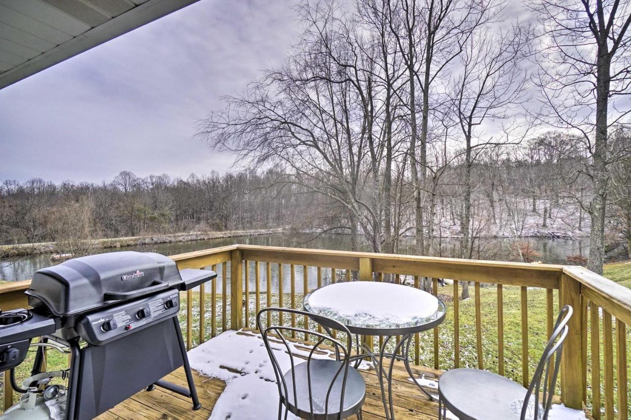 Renovated With Pond And Fire Pit Logan